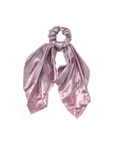 SCRUNCHIE CON COLETA