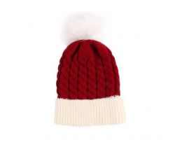 GORRO CON POMPÓM