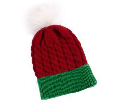 GORRO CON POMPÓM