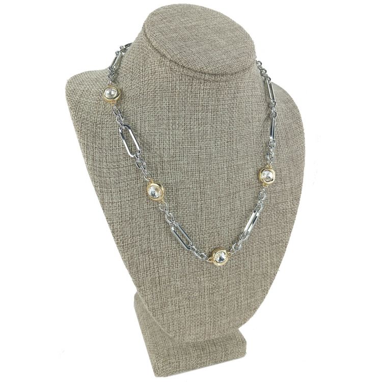 COLLAR CON PIEDRA