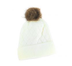 GORRO CON POMPÓN