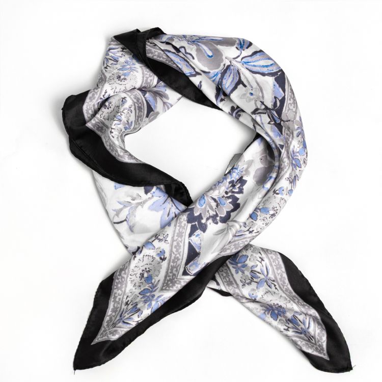 PAÑUELO ESTAMPADO PAÑUELO ESTAMPADO