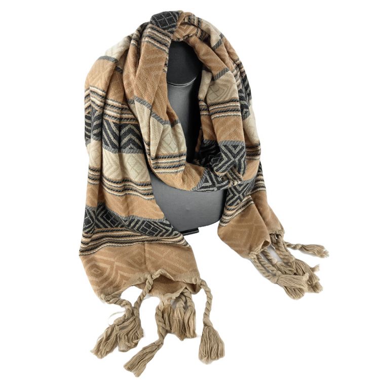 BUFANDA ESTAMPADO GEOMETRICO