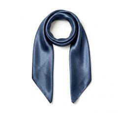 PAÑUELO LISO TIPO SEDA 70 X 70 CM