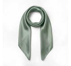 PAÑUELO LISO TIPO SEDA 70 X 70 CM